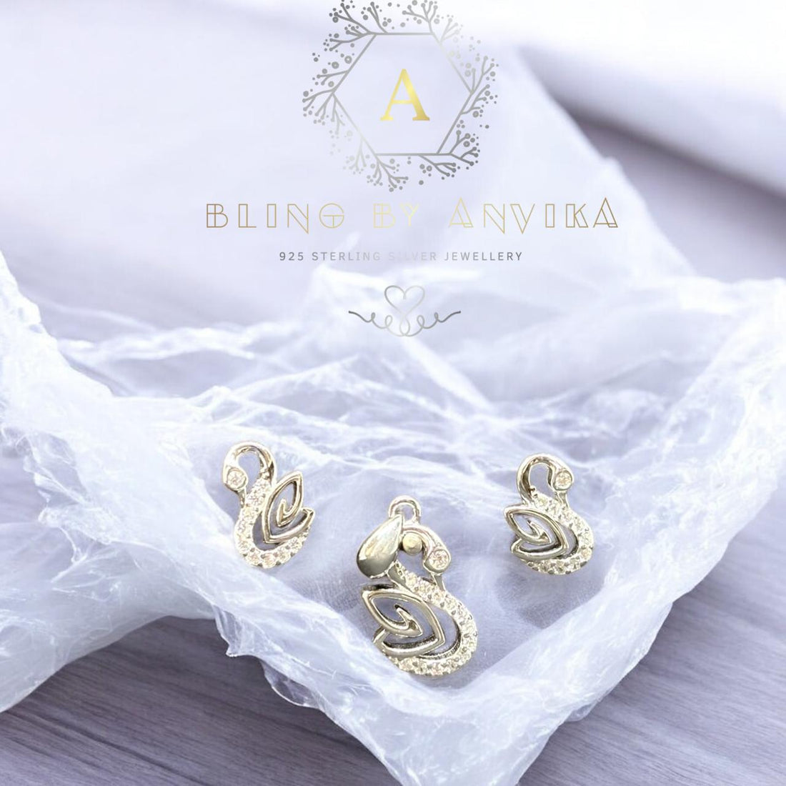 925 Silver Swan Earring & Pendant Set