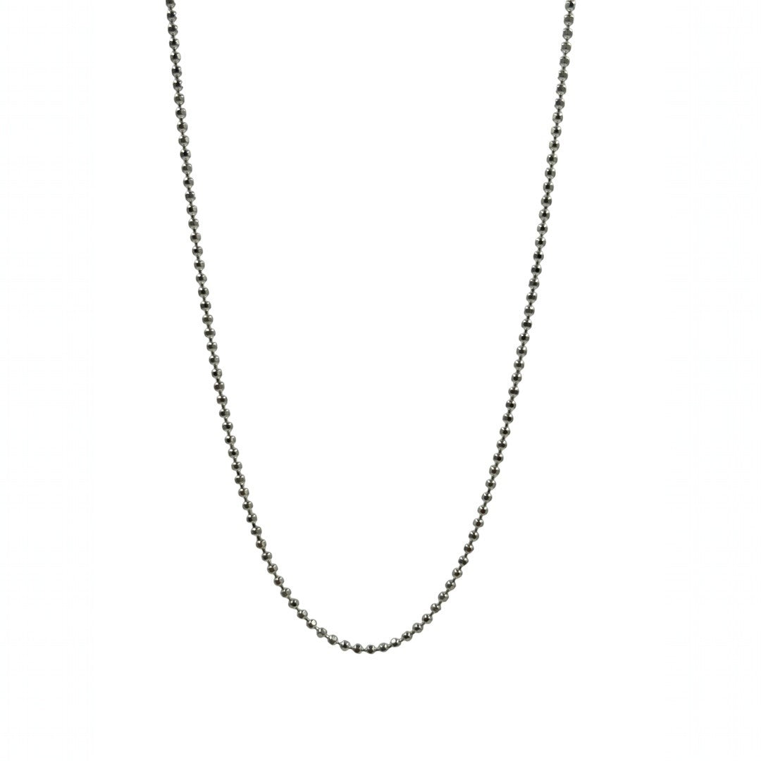 Bold and masculine 925 silver neck chain for men.