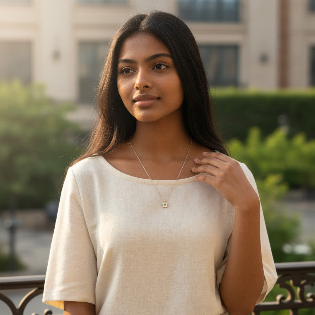 Delicate 925 silver ultra-lightweight heart necklace, designed for effortless elegance and comfort.