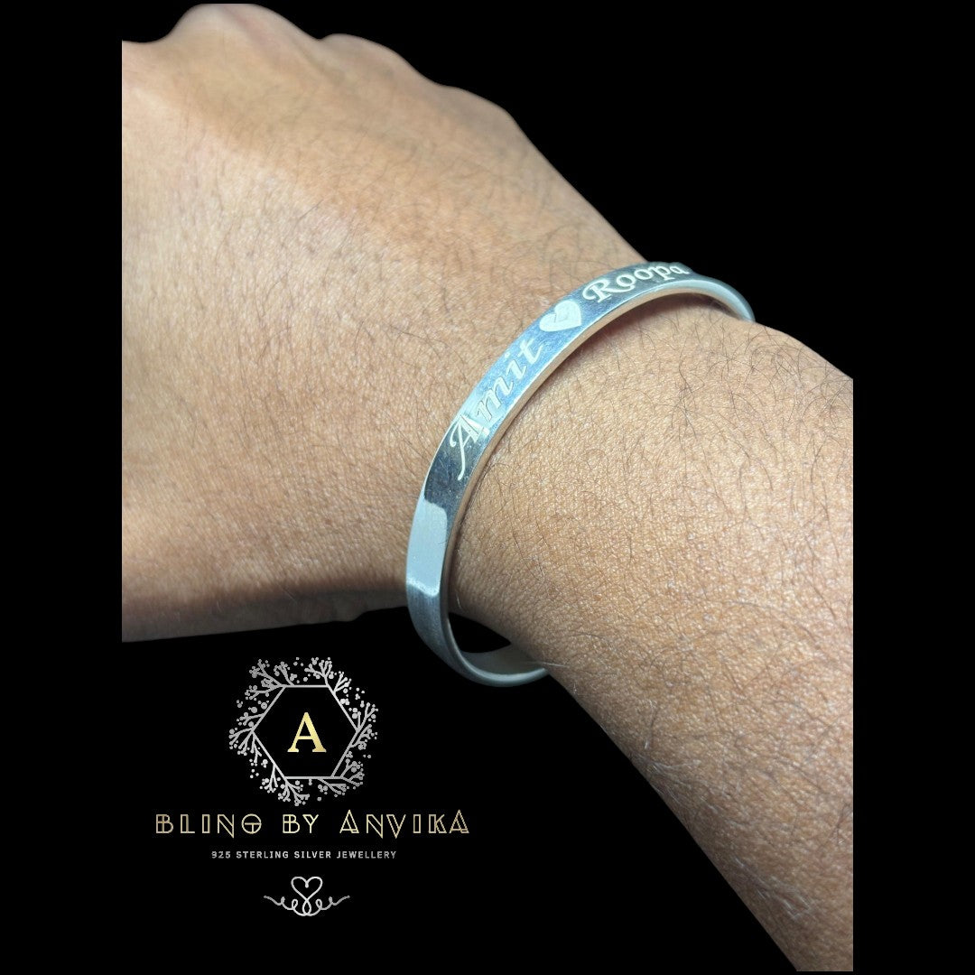 Bold 925 silver men's Kada designed for a strong and stylish look.