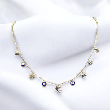 Protective 925 silver short necklace featuring a vibrant evil eye charm.